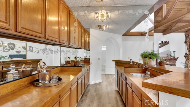 54 Falcon Ridge Drive, Pomona CA: https://media.crmls.org/medias/c4f21109-c55f-4d92-ae2f-af5097fed695.jpg