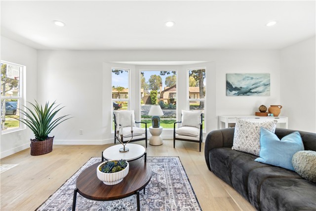 3991 Hubert Avenue, Los Angeles CA: https://media.crmls.org/medias/c4f23f0c-b61d-44d3-bd6f-c027375d9528.jpg