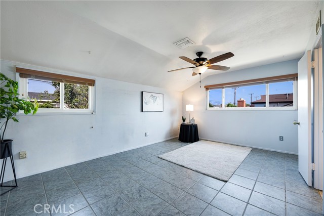 14673 Hawes Street photo 39