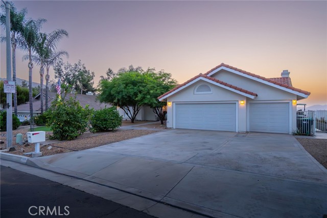 Detail Gallery Image 41 of 50 For 10881 Orchard View Ln, Riverside,  CA 92503 - 4 Beds | 2/1 Baths