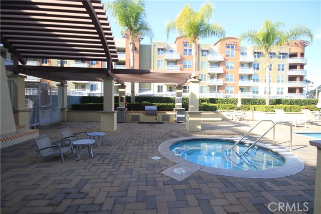 Detail Gallery Image 32 of 38 For 12668 Chapman Ave #2414,  Garden Grove,  CA 92840 - 2 Beds | 2 Baths