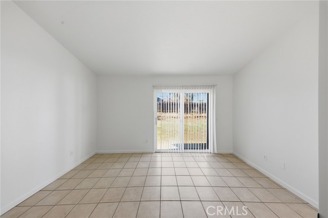 Detail Gallery Image 9 of 32 For 14545 Sylvester, Moreno Valley,  CA 92553 - 2 Beds | 2 Baths