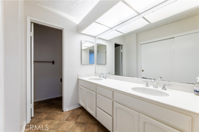 Detail Gallery Image 20 of 37 For 7800 Topanga Canyon #212,  Canoga Park,  CA 91304 - 2 Beds | 2 Baths
