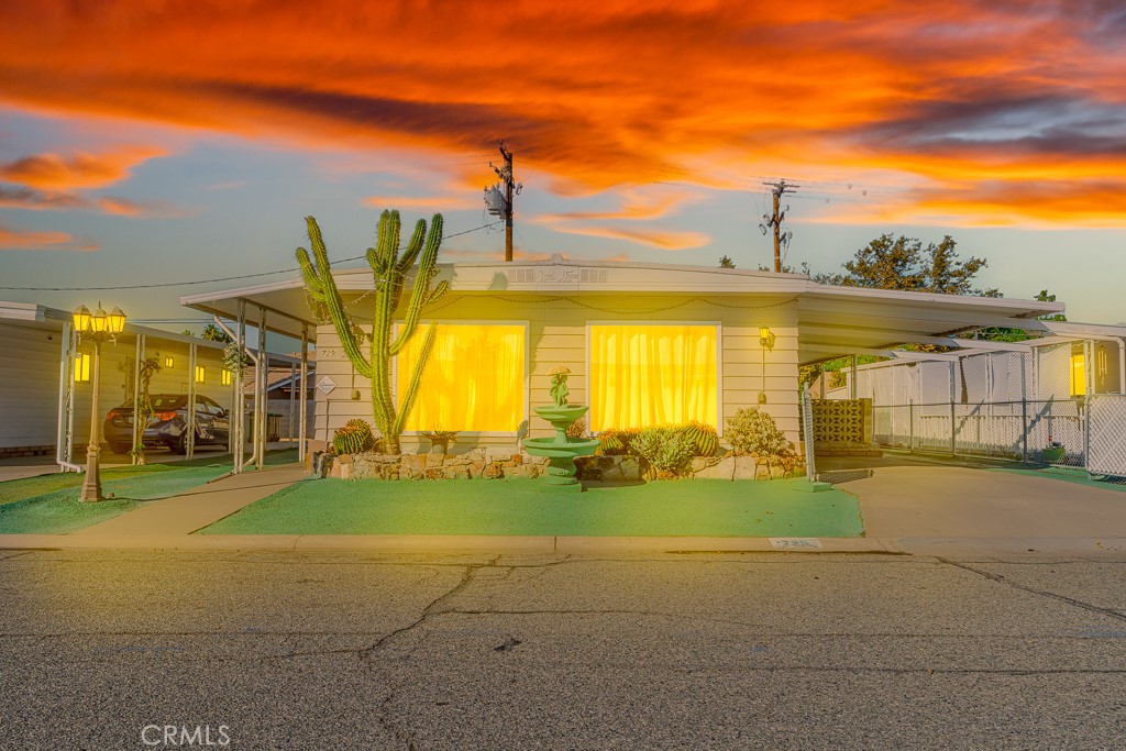 729 Santa Teresa Way