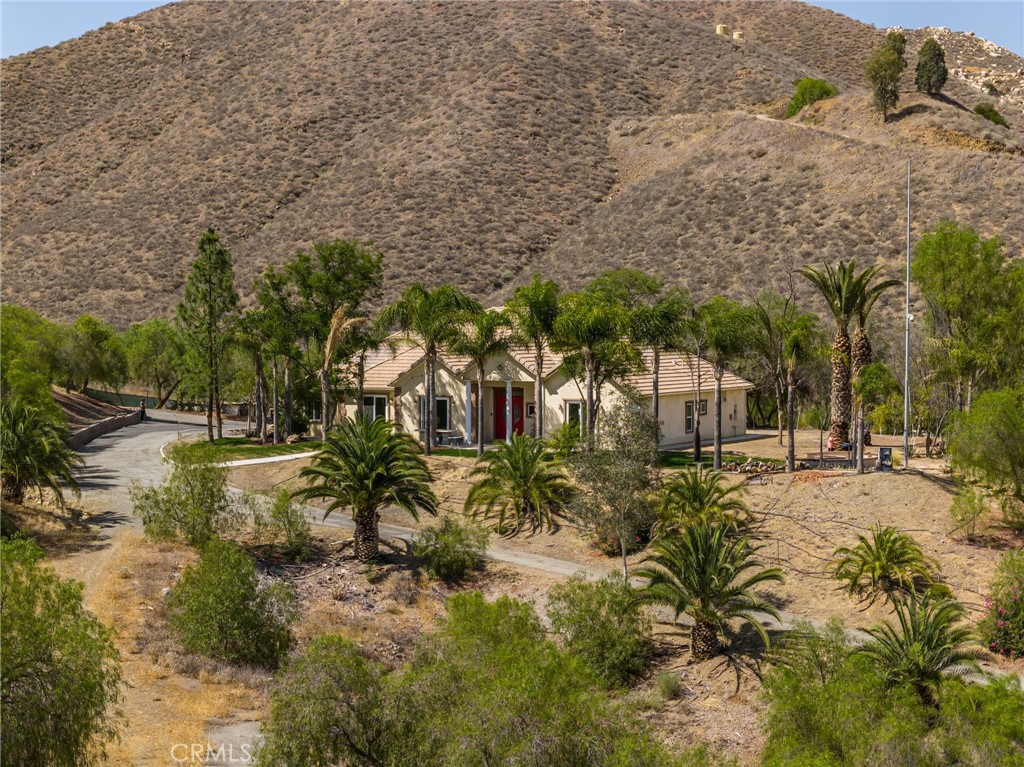 27297 Lindell Road