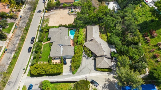 4067 Hayvenhurst Drive, Encino, CA, 91436 4067 Hayvenhurst Drive, Encino, CA, 91436