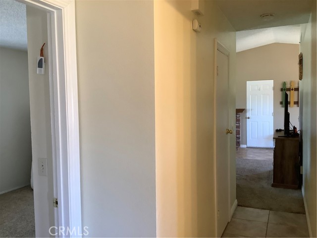 10578 Jamul Road, Apple Valley CA: https://media.crmls.org/medias/c4f7cda1-c100-465e-8ea4-a99ef2854526.jpg