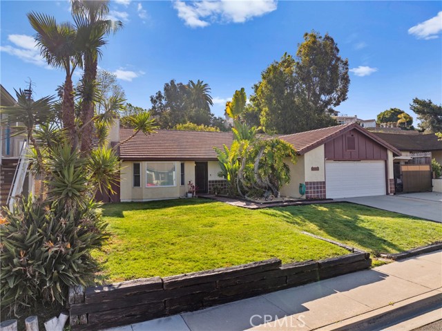 2640 Sycamore Drive, Oceanside CA: https://media.crmls.org/medias/c4f83245-c836-4eb2-83da-1265391ca7eb.jpg