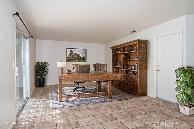 31200 Revis Road, Coarsegold CA: https://media.crmls.org/medias/c4f8f3ec-9bb0-4cf0-92cb-40b95fbc28f4.jpg