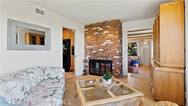 Detail Gallery Image 13 of 53 For 15925 Atitlan Dr, Hacienda Heights,  CA 91745 - 4 Beds | 2 Baths