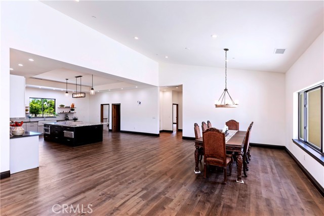 Detail Gallery Image 22 of 68 For 17370 Rodeo Rd, Lake Elsinore,  CA 92530 - 4 Beds | 3/1 Baths