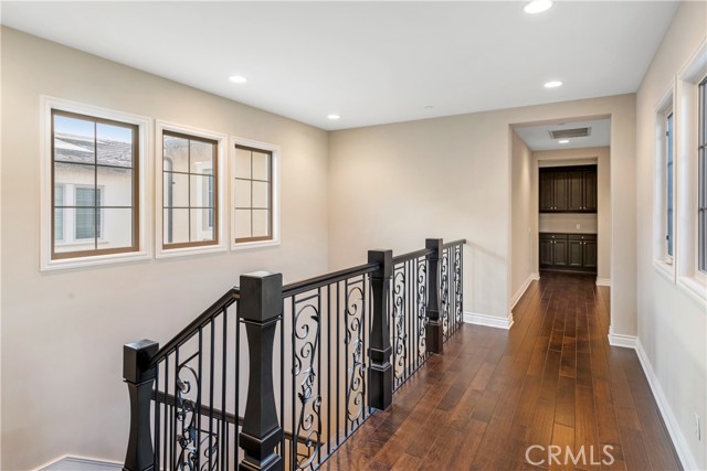 C4fb78b4 6682 47b5 A7bd 4f5df182da4d