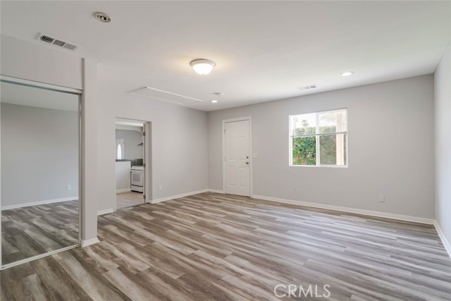 Detail Gallery Image 26 of 39 For 731 & 733 N. Alexander St, San Fernando,  CA 91340 - 5 Beds | 3 Baths