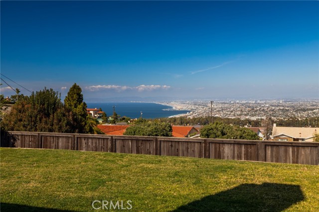 5727 Capeswood Drive, Rancho Palos Verdes, California 90275, 4 Bedrooms Bedrooms, ,2 BathroomsBathrooms,Residential,For Sale,Capeswood,SB25034276