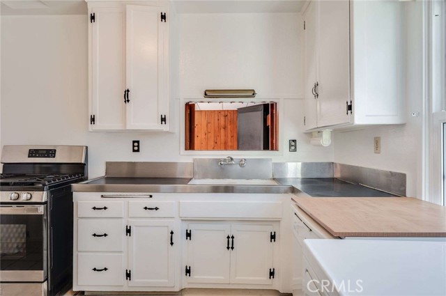 Detail Gallery Image 11 of 33 For 2912 Allred, Lakewood,  CA 90712 - 2 Beds | 1 Baths