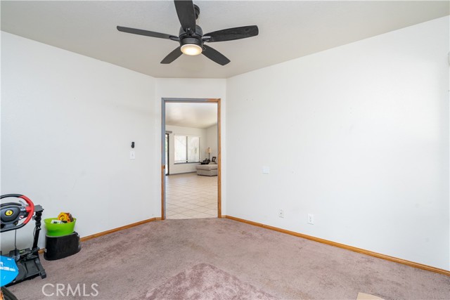 Detail Gallery Image 17 of 43 For 18146 Orange, Hesperia,  CA 92345 - 4 Beds | 3 Baths