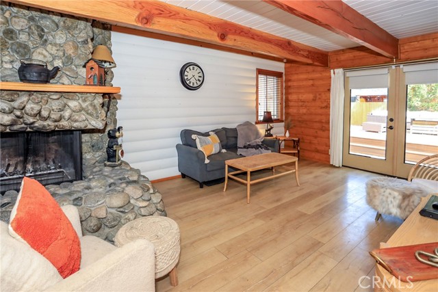 Detail Gallery Image 8 of 32 For 936 Nana, Big Bear City,  CA 92314 - 2 Beds | 1 Baths