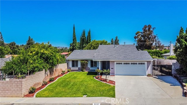 20157 Mckay Drive, Walnut CA: https://media.crmls.org/medias/c4fe2485-b23f-4826-88ab-3d998aee061d.jpg