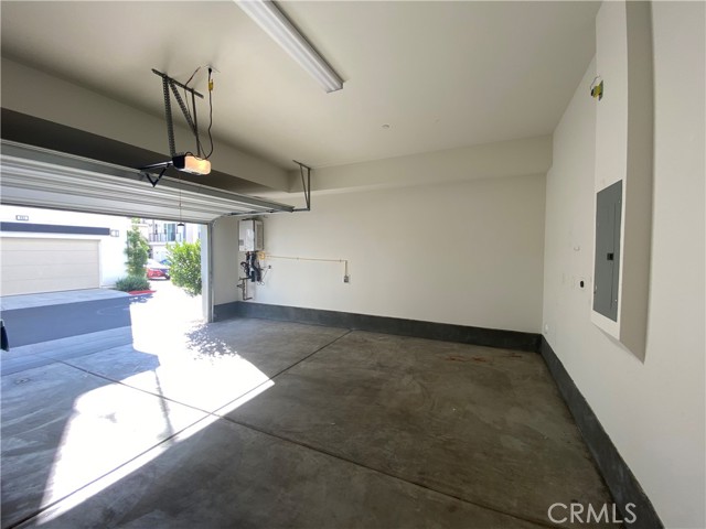 Detail Gallery Image 29 of 41 For 179 Cadence, Irvine,  CA 92618 - 3 Beds | 3/1 Baths