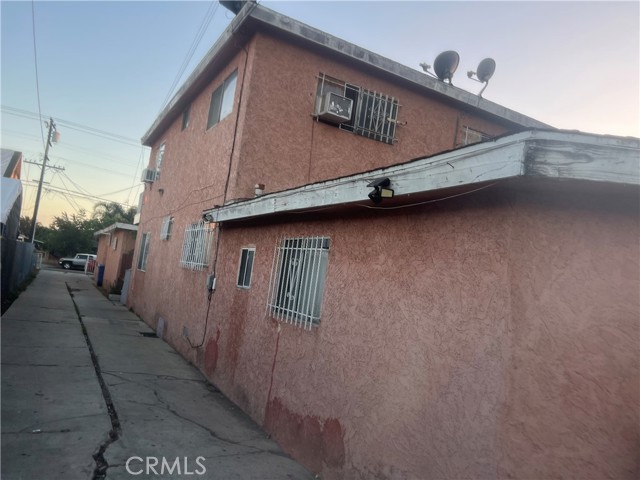 Detail Gallery Image 5 of 6 For 151 E 121st, Los Angeles,  CA 90061 - – Beds | – Baths