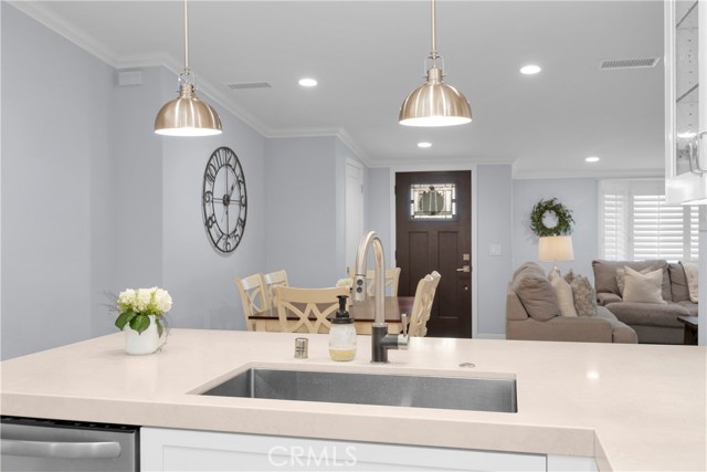 Detail Gallery Image 23 of 51 For 1671 Interlachen 285l,  Seal Beach,  CA 90740 - 2 Beds | 2 Baths