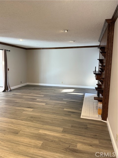 Detail Gallery Image 4 of 10 For 16181 Nassau, Huntington Beach,  CA 92649 - 3 Beds | 2/1 Baths