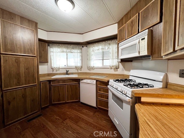 Detail Gallery Image 8 of 24 For 3850 Atlantic Ave #189,  Highland,  CA 92346 - 2 Beds | 2 Baths