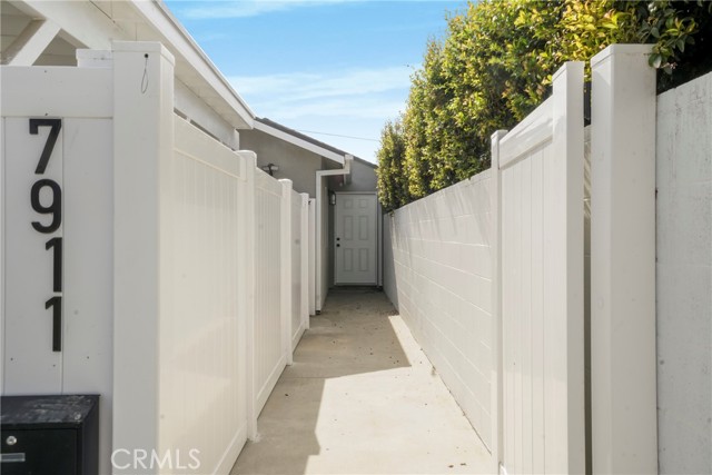 Detail Gallery Image 20 of 52 For 7909 Aldea Ave, Lake Balboa,  CA 91406 - – Beds | – Baths