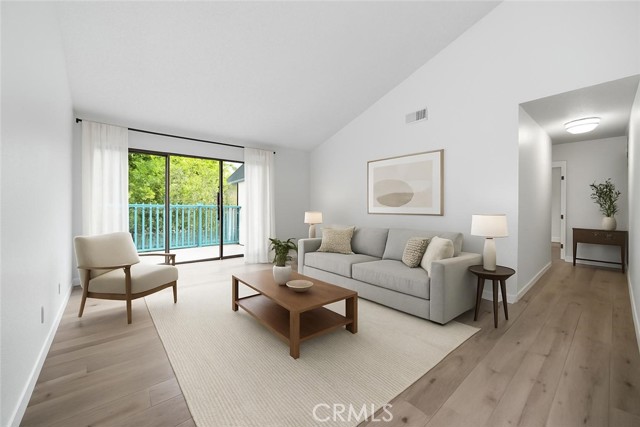 20553 S Vermont Avenue, Torrance CA: https://media.crmls.org/medias/c5025ba6-a5eb-4edf-9be1-3db4a0ffb79a.jpg