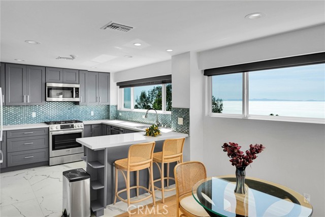 Detail Gallery Image 10 of 27 For 30347 Rhone Dr-Adu, Rancho Palos Verdes,  CA 90275 - 2 Beds | 1 Baths