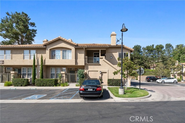 51 Waxwing Lane, Aliso Viejo CA: https://media.crmls.org/medias/c504887a-6407-42e9-982e-b38b1c3fa1c0.jpg