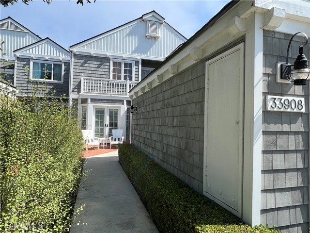 33908 Cape Cove, Dana Point CA: https://media.crmls.org/medias/c505f106-6ec5-473f-9366-ca4cad123d4b.jpg