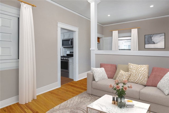 Detail Gallery Image 5 of 17 For 107 N Columbus Ave a,  Glendale,  CA 91203 - 0 Beds | 1 Baths