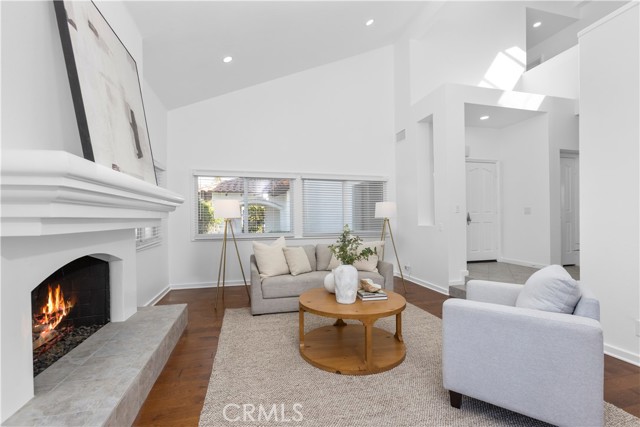 31 Terraza Del Mar, Dana Point CA: https://media.crmls.org/medias/c50680cc-2f1a-4ef9-b8c5-1df98aa28ff8.jpg