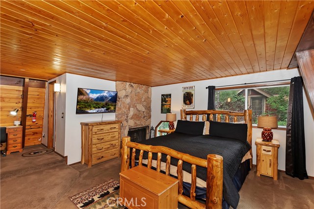 Detail Gallery Image 23 of 46 For 317 W Aeroplane Bld, Big Bear City,  CA 92314 - 4 Beds | 2 Baths