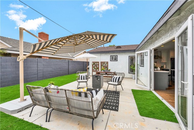 2218 S Linda Way, Santa Ana CA: https://media.crmls.org/medias/c507a14f-b4c4-4f8f-bd8f-32de519839ad.jpg