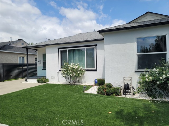 17557 Lemay Place, Lake Balboa CA: https://media.crmls.org/medias/c508f92f-5e81-4ca2-bc41-0ef5223b75c0.jpg