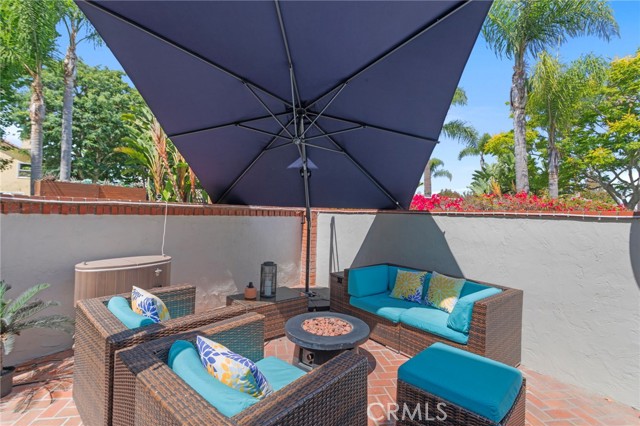 Detail Gallery Image 33 of 47 For 6128 Avalon Ct, Long Beach,  CA 90803 - 4 Beds | 3 Baths