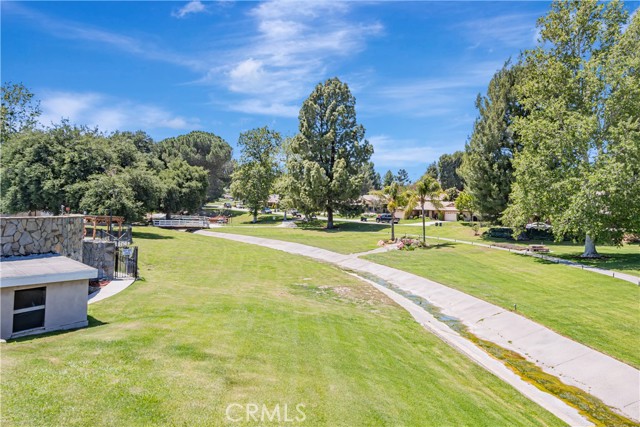 Detail Gallery Image 32 of 48 For 19223 Avenue of the Oaks #D,  Newhall,  CA 91321 - 2 Beds | 1 Baths