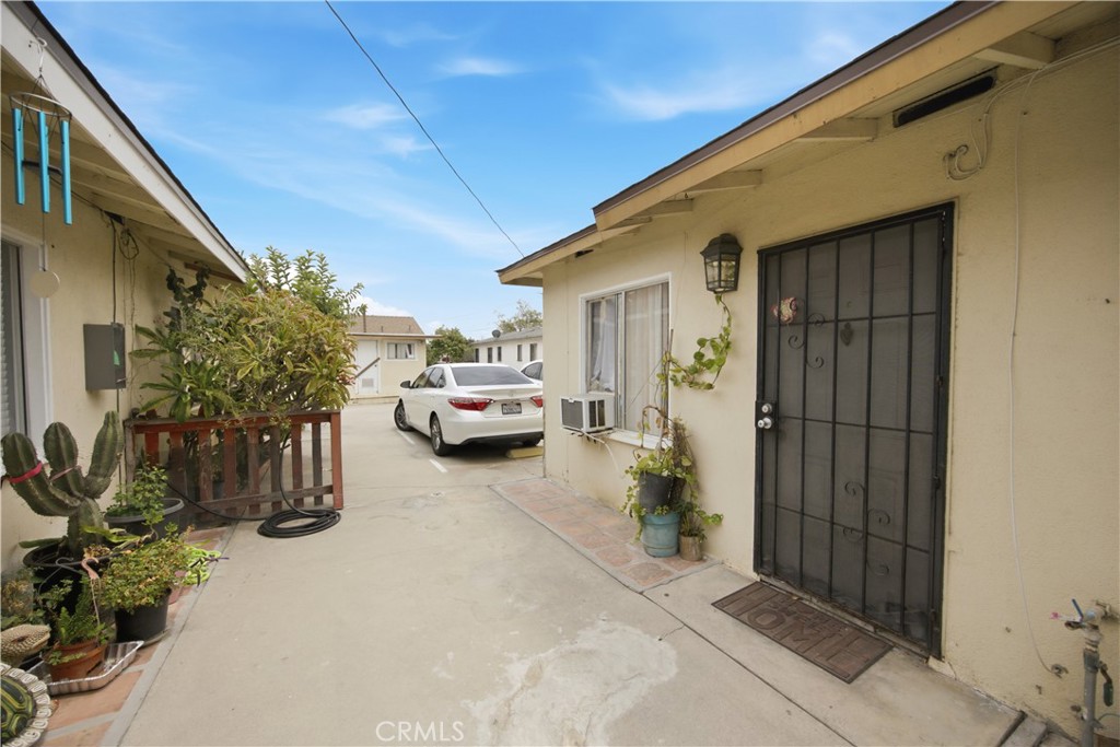 MLS #OC26162701 image #6