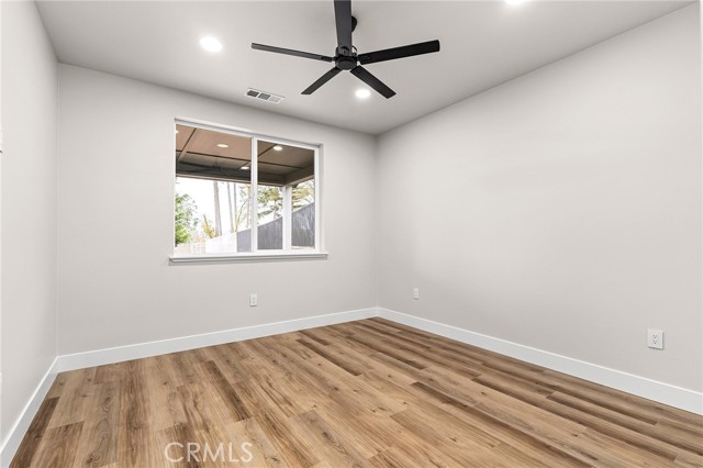 Detail Gallery Image 22 of 47 For 707 Madrone Way, Paradise,  CA 95969 - 4 Beds | 2 Baths