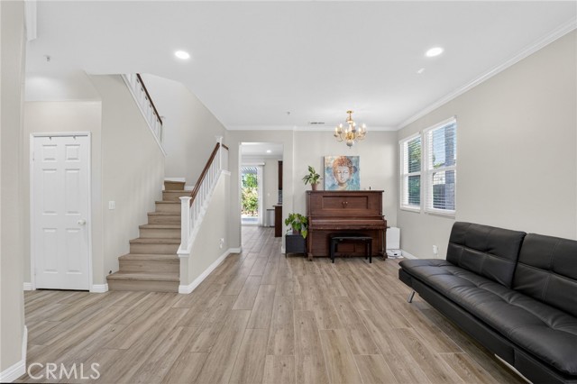 Detail Gallery Image 6 of 47 For 7358 Meade Ct, Fontana,  CA 92336 - 4 Beds | 2/1 Baths