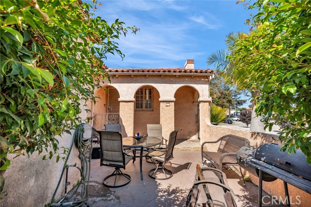 Detail Gallery Image 6 of 38 For 1912 W 76th St, Los Angeles,  CA 90047 - 3 Beds | 1/1 Baths