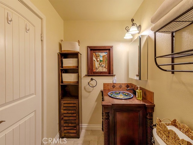 Detail Gallery Image 12 of 18 For 802 Renee, Redlands,  CA 92374 - 3 Beds | 2 Baths
