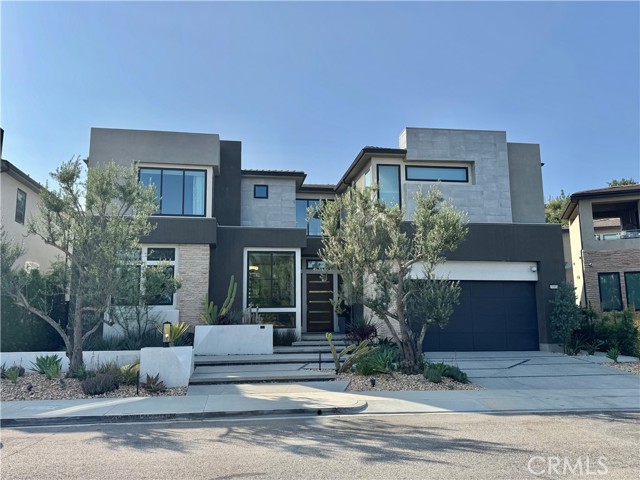 20401 W Aberdeen Lane, Porter Ranch CA: https://media.crmls.org/medias/c51149a1-4f91-4cc1-8c69-0afdbbd6332b.jpg