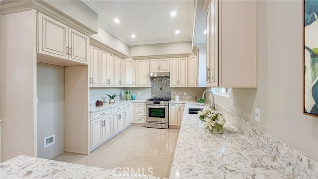 Detail Gallery Image 15 of 30 For 11646 Lower Azusa Rd, El Monte,  CA 91732 - 4 Beds | 4 Baths