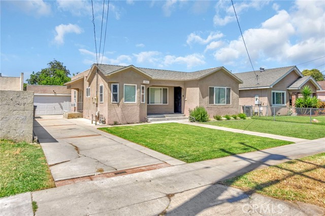 Detail Gallery Image 2 of 47 For 9511 Olive St, Bellflower,  CA 90706 - 3 Beds | 1 Baths