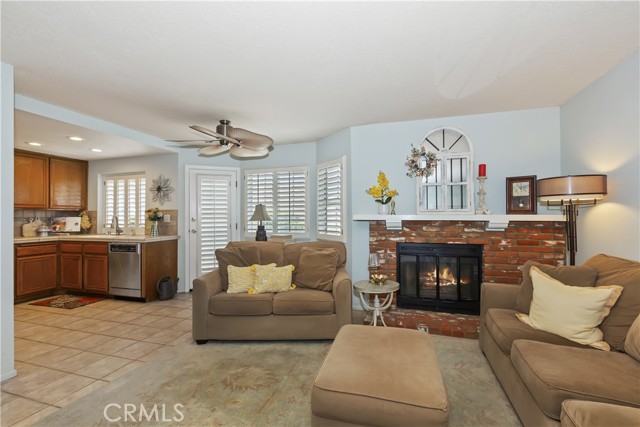7346 Springmill Place, Rancho Cucamonga CA: https://media.crmls.org/medias/c512d978-5811-48ec-8d88-9a6c79ff30c3.jpg