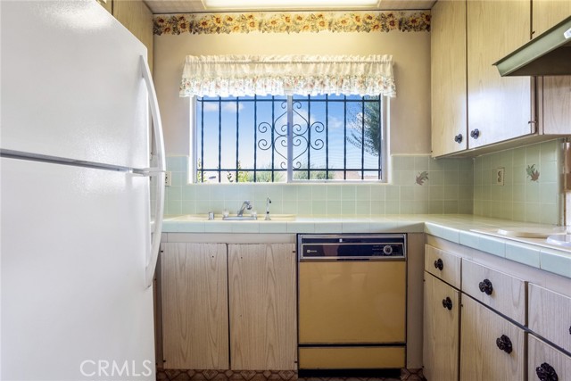 The kitchen at 999 Valley Boulevard #34 has ample cabinet and storage space