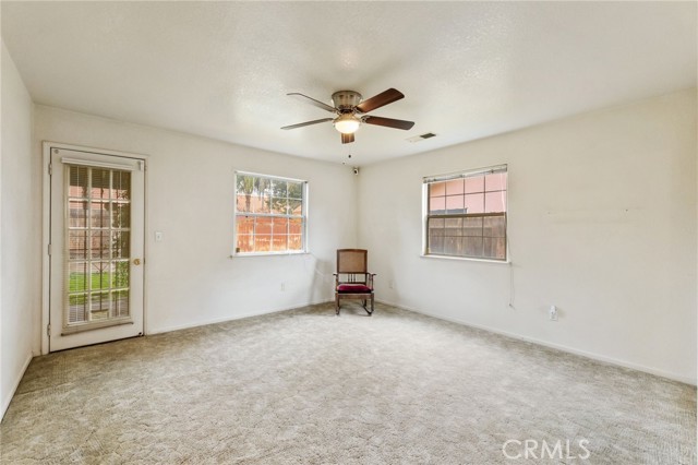 Detail Gallery Image 19 of 35 For 952 Upp Ct, Hanford,  CA 93230 - 3 Beds | 2 Baths